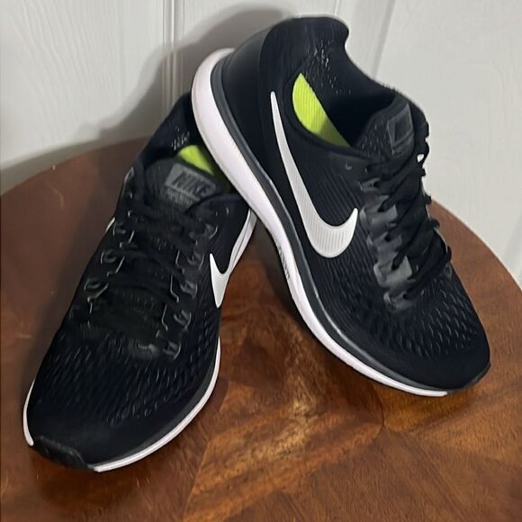 🔥 NIKE Air Zoom Pegasus 34 Running Shoe  Black/White - Women Sz 7 - EXCELLENT - Picture 3 of 15